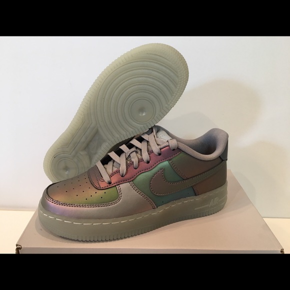 HP Kids/Women’s Nike Air Force 1 One LV8 GS NEW - Picture 3 of 8